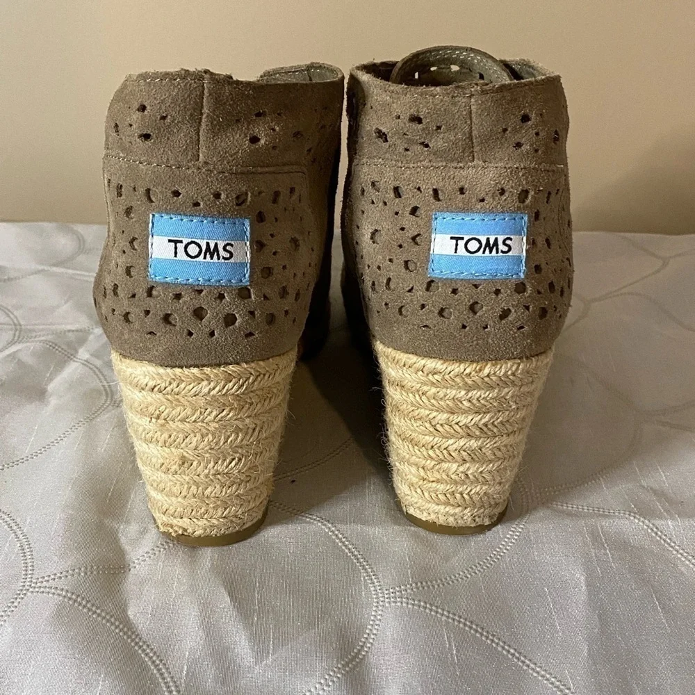 Toms Suede Cutout Wedge